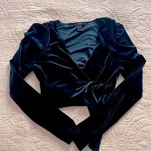 Velvet long sleeve crop top